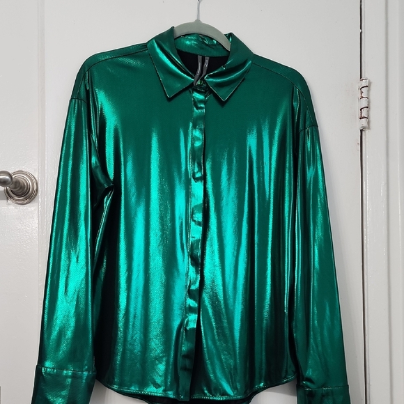 Anthropologie The Gillian Liquid Shine‎ Buttondown Shirt size Medium - Picture 1 of 8